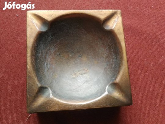 Hamutartó vörösrézből 