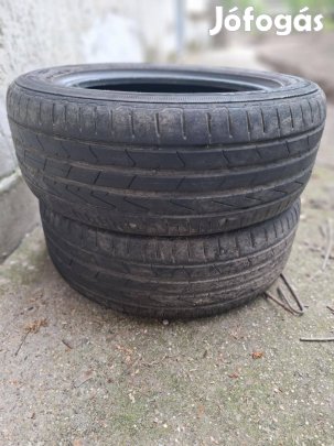Hangkook 205/55 R16 nyári gumi 2 db- 6 mm Alkuképes