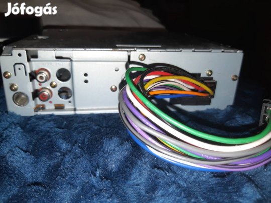 Hangszórók és fejegység