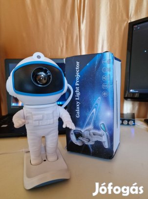 Hangulatfény gyermekeknek Űrhajós ember az űr színeivel