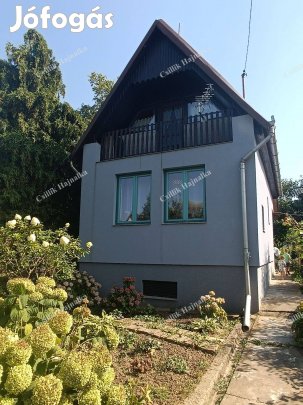 Hangulatos Zártkert Szolnok, Strand utca-lakható tégla házzal