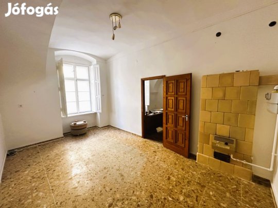 Hangulatos belvárosi lakás a Dzsámi szomszédságában