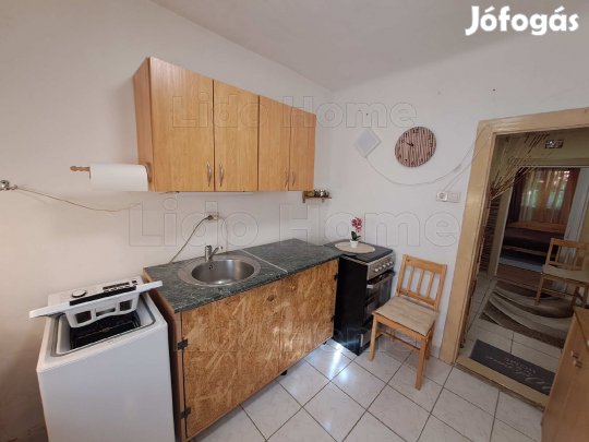 Hangulatos zártkerti ház nagy telekkel eladó Nagykanizsán