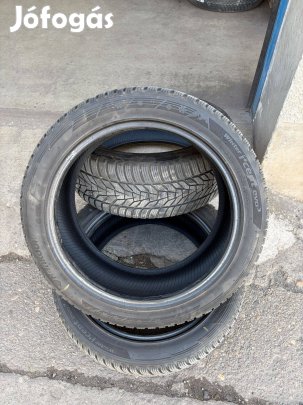 Hankook Winter i cept evo 3 235/45 R18