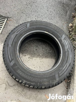 Hankook kisteherautó téligumi