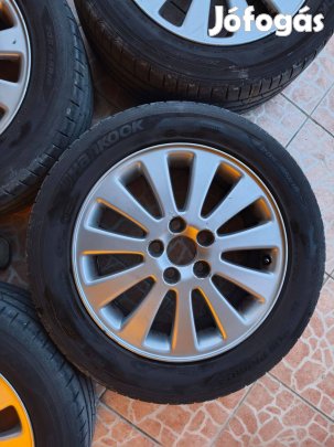Hankook nyári gumi 2021-es 205/55 r16 Volvo Ford felni