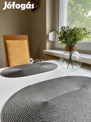 Harkányi 17 nm-es lakás eladó