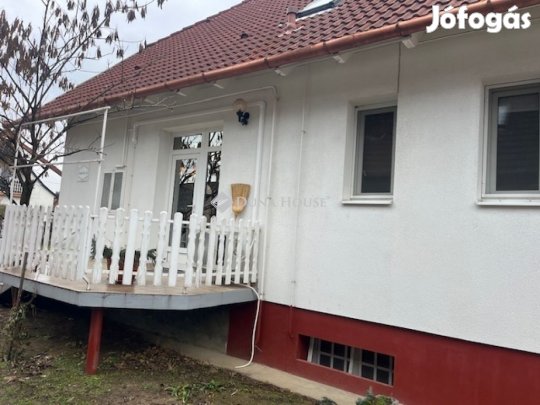 Harkányi 180 nm-es ház eladó