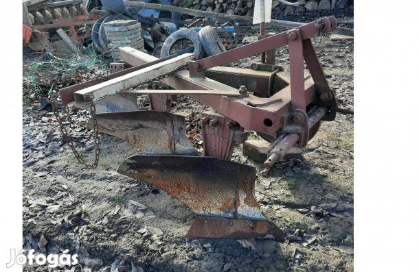 Hármas eke eladó