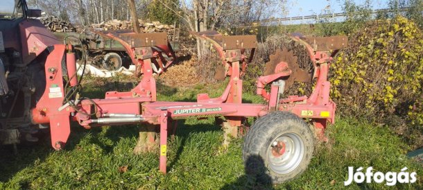 Hármas eke újszerű állapotban 
