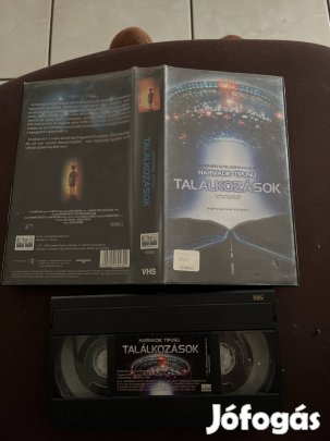 Harnadik tipusu találkozások scifi vhs kistok