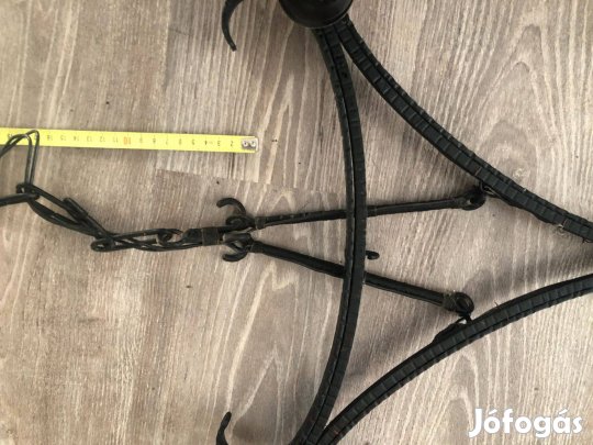 Három ágú kovácsolt vas csillár eladó