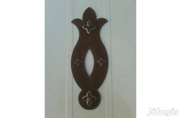 Három darab lemezdísz fa és fémmunkákhoz