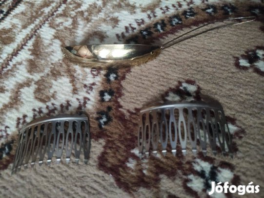 Három darab régi hajcsat XX. század közepe