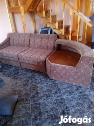 Három részes ágyazható, ágyneműtartós, üllőgarnitúra, eladó!