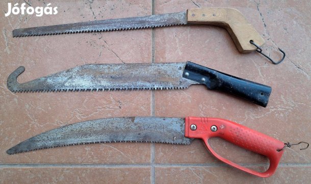 Három retro kézi fűrész 20260323