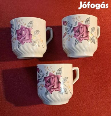 Három rózsa a reggelihez porcelán bögrék, 3 db egyben