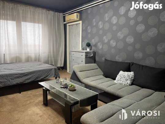 Három szobás panel lakás a Lencsésin