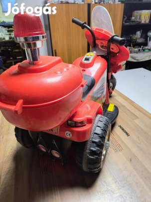 Háromkerekű elektromos kismotor eladó