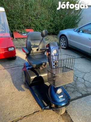 Háromkerekű elektromos moped