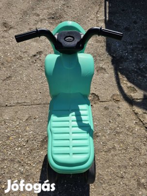 Háromkerekű gyerekmotor