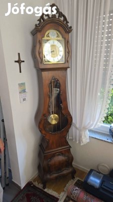 Háromsúlyos neobarokk álló óra