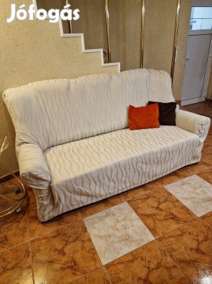 Háromszemélyes, ágyneműtartós kanapé eladó