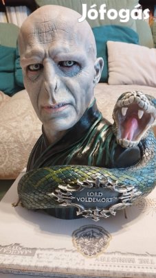 Harry Potter Voldemort mellszobor Nemesis Now