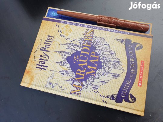 Harry Potter: The Marauder's Map Guide to Hogwarts + 3 db kulcstartó