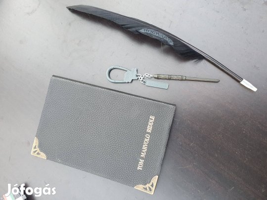 Harry Potter -Tom Riddle varázsnapló -madártollal (penna) + kulcstartó
