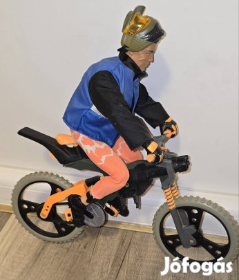 Hasbro Action Man montenbikeos figura -1999