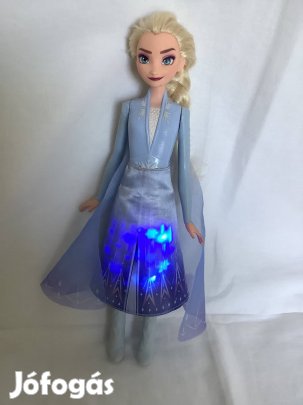 Hasbro Jégvarázs Elza baba Barbie világító szoknyával
