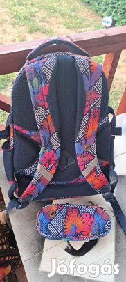 Hash ergonomikus iskolatáska /hátizsák tolltartóval