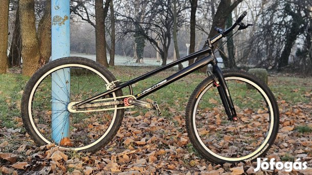 Hashtagg Raijin 26" triál kerékpár