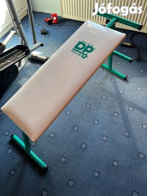 Hasizomerősítő pad, haspad