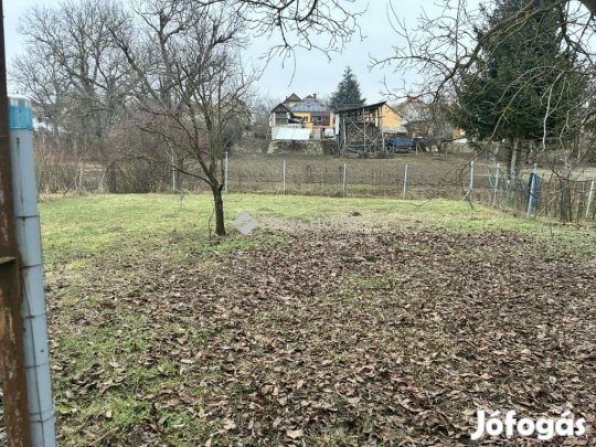Hásságyi eladó 70 nm-es ház
