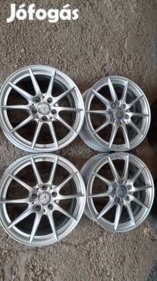 Használt 5x112 lyukosztású 17 colos szép állapotú Gyári Mercedes alu