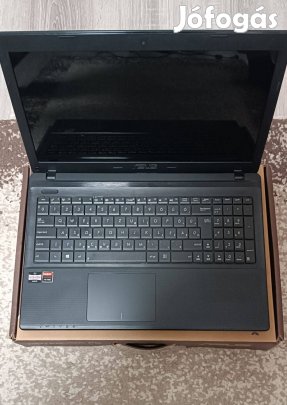 Használt Asus X55U - SX036D; WIN 7 Professional