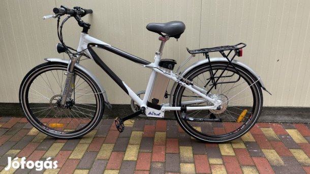 Használt BIRD-015 új li-ion akkumulátorral (fekete színben)