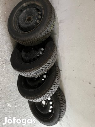 Használt Fiat Punto 2 gumi