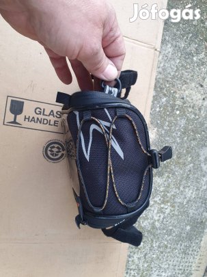 Használt Kerékpáros kormánytáska.