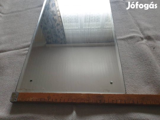 Használt,  nagyméretű tükör, kopás van rajta