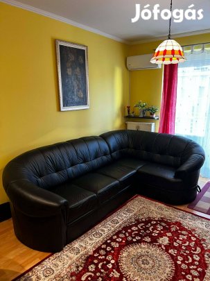 Használt, bőr, ágyazható, ágyneműtartós sarokgarnitura