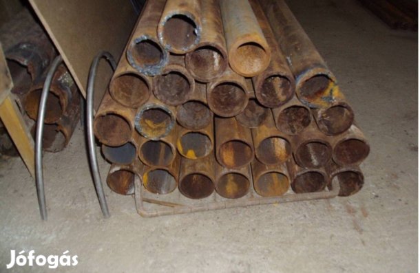 Használt, jó állapotú vascsövek (60,3 mm)