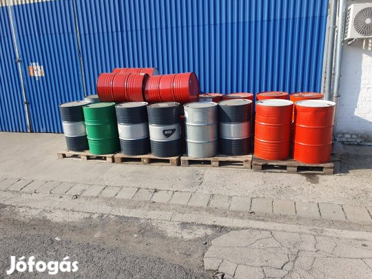 Használt, jó minőségű hidraulika olaj eladó