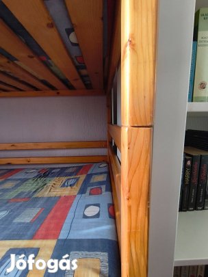 Használt emeletes ágy