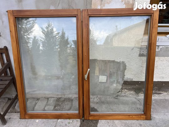 Használt fa ablak, 2 szárnyú, 2 rétegű, 170x138cm