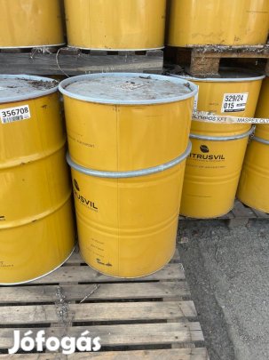 Használt fémhordó