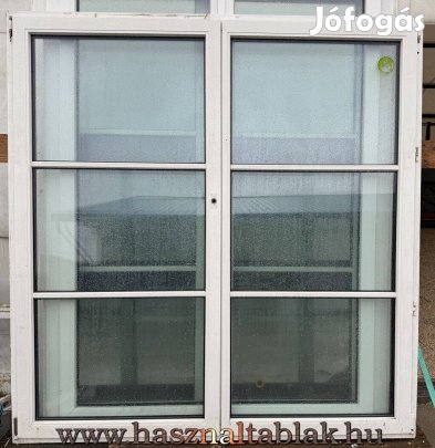 Használt műanyag erkélyajtó 2 szárnyas kivitel