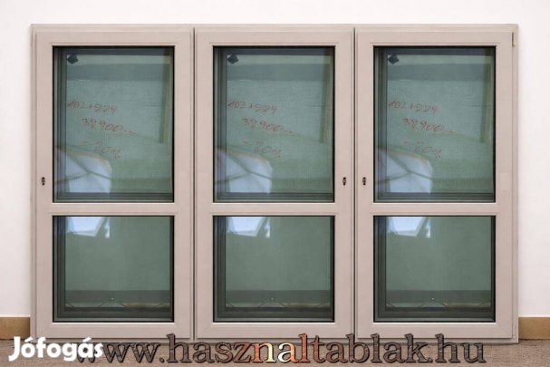 Használt műanyag erkélyajtó sorolmány 3 részes kivitel